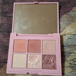 🌹 Essence – My Rose Will Go On Eyeshadow Palette